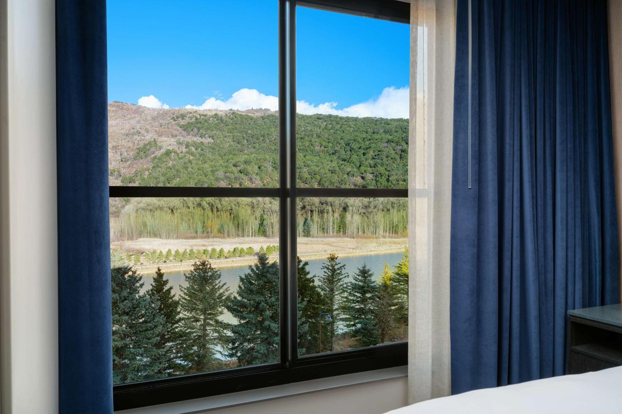 The Hoffmann Hotel Basalt Aspen Tapestry Collection Hilton Exterior foto